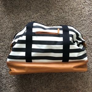 DSW weekender